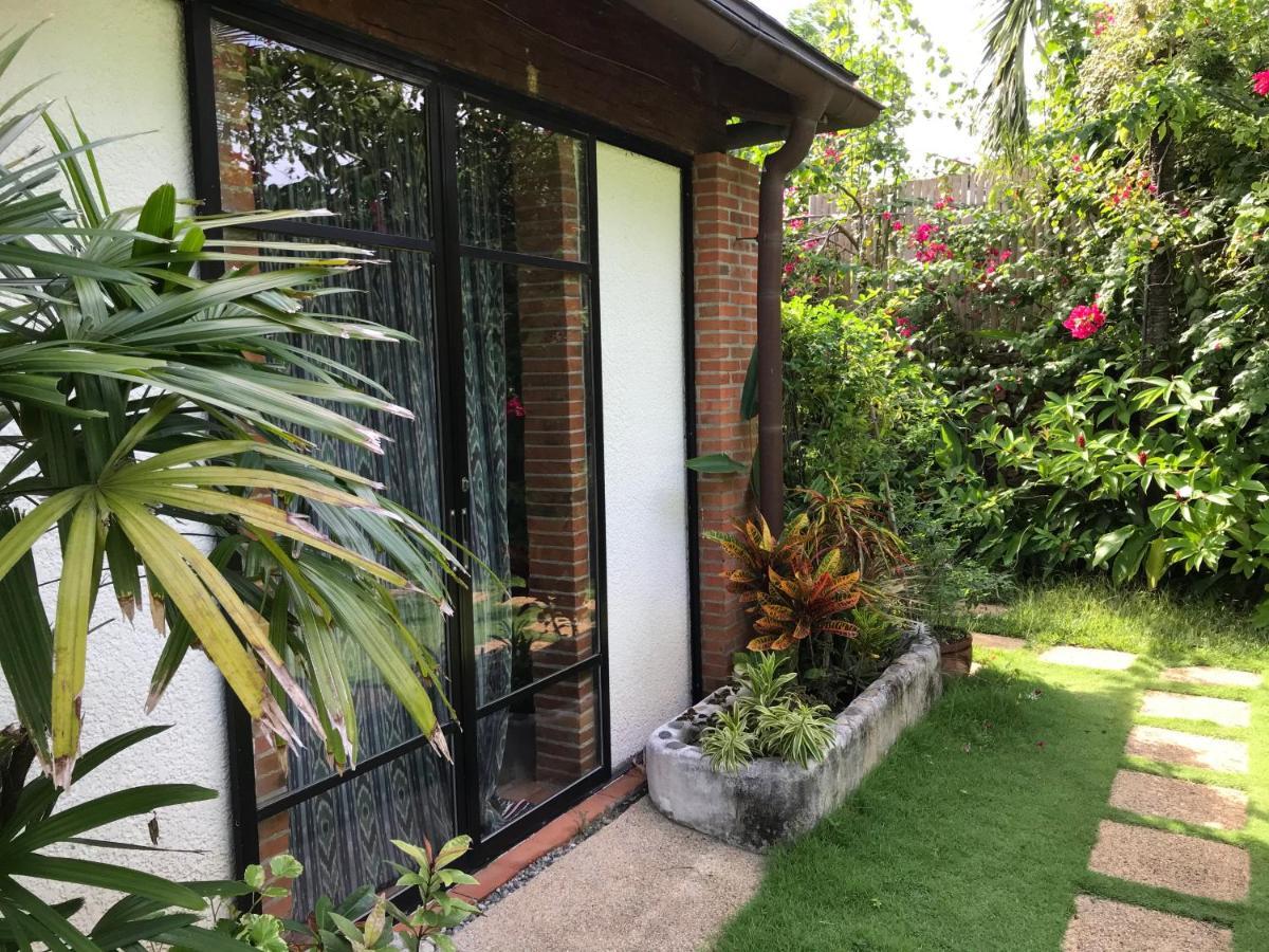 อมีฮัน - โฮม Bed & Breakfast Balabag  ภายนอก รูปภาพ