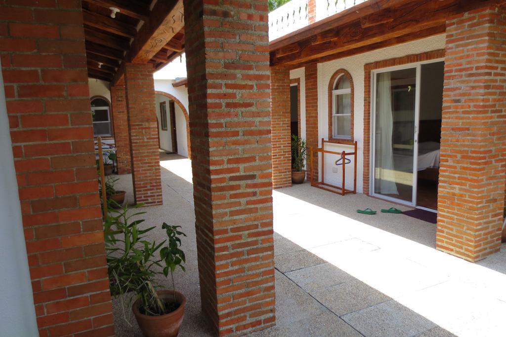 อมีฮัน - โฮม Bed & Breakfast Balabag  ภายนอก รูปภาพ