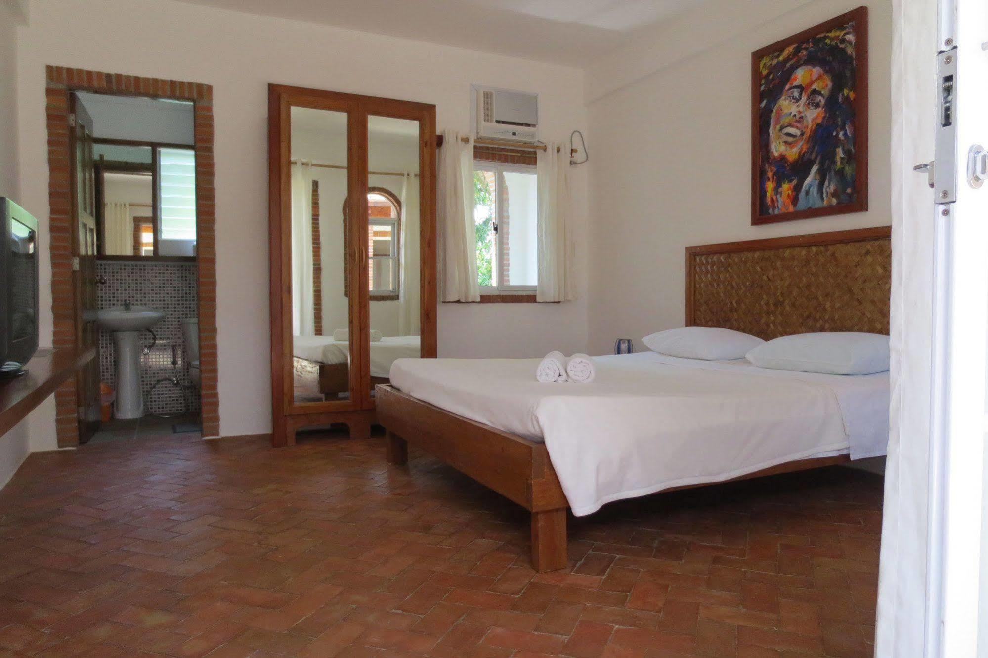 อมีฮัน - โฮม Bed & Breakfast Balabag  ภายนอก รูปภาพ