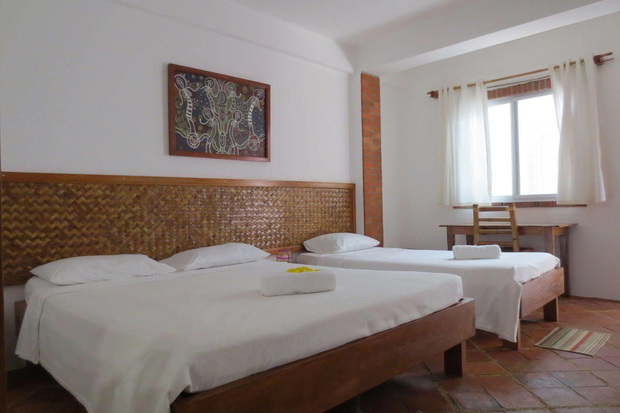 อมีฮัน - โฮม Bed & Breakfast Balabag  ภายนอก รูปภาพ