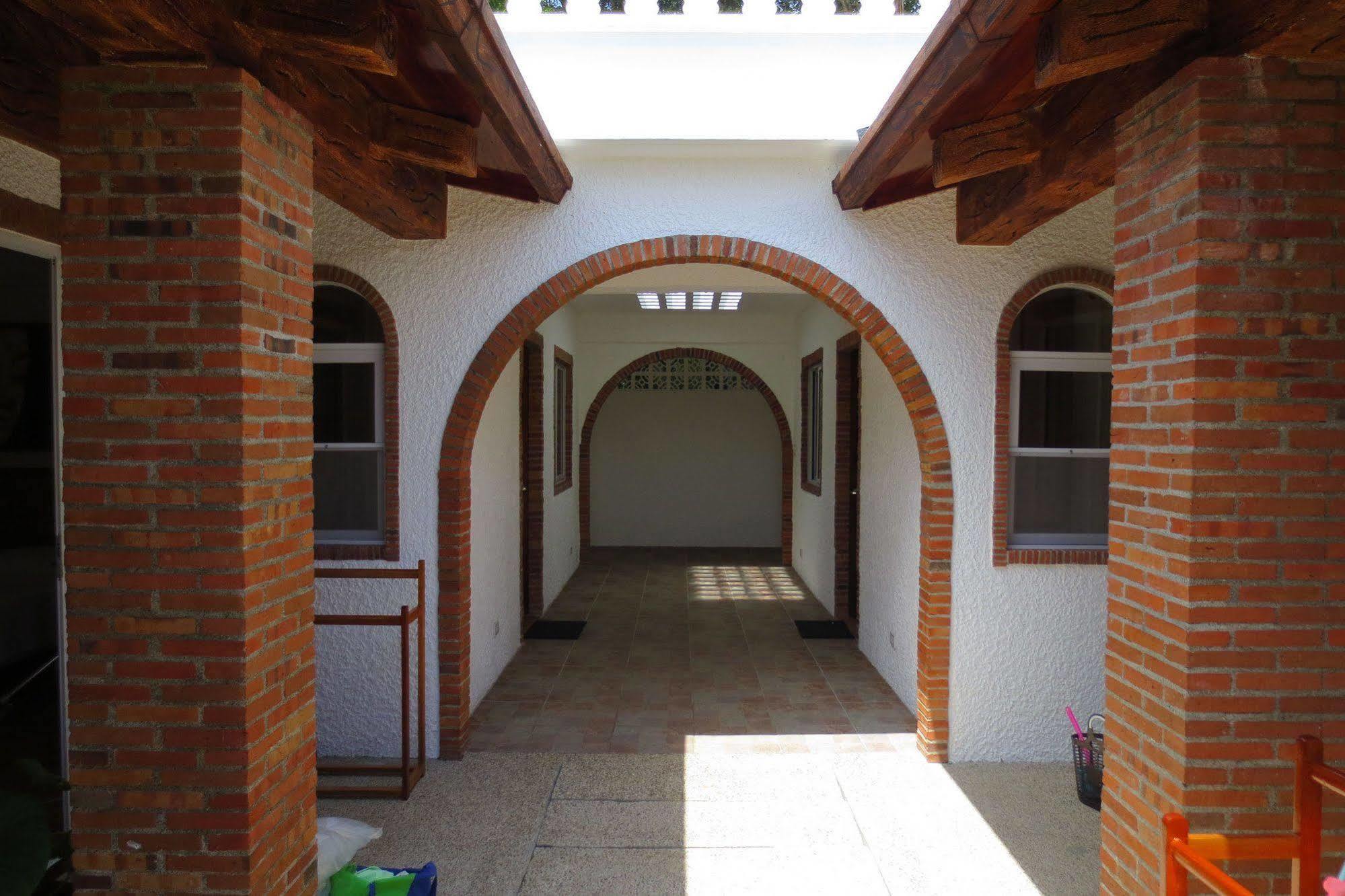 อมีฮัน - โฮม Bed & Breakfast Balabag  ภายนอก รูปภาพ