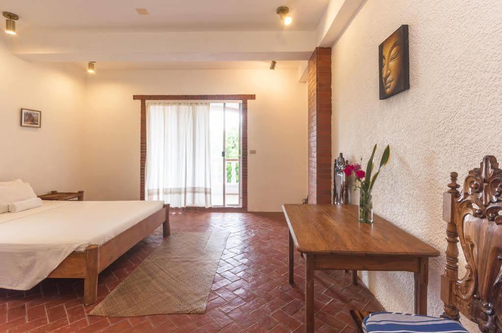 อมีฮัน - โฮม Bed & Breakfast Balabag  ภายนอก รูปภาพ