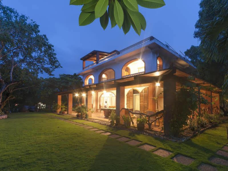 อมีฮัน - โฮม Bed & Breakfast Balabag  ภายนอก รูปภาพ
